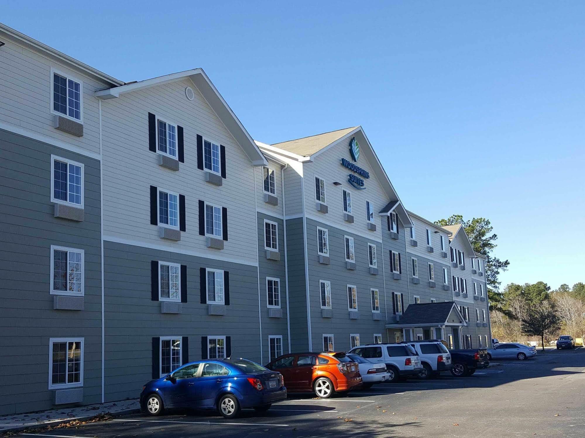 Extended Stay America Select Suites - Charleston - Ashley Phosphate Rd. North Charleston Exterior foto